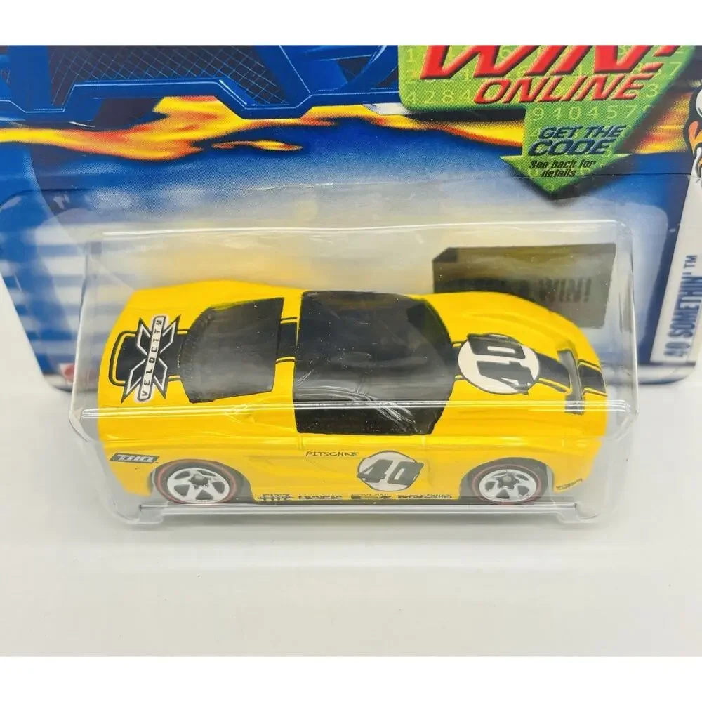 Hot Wheels Velocity X 40 Somethin' Yellow Red Line Wheels 52936 w/ Protector